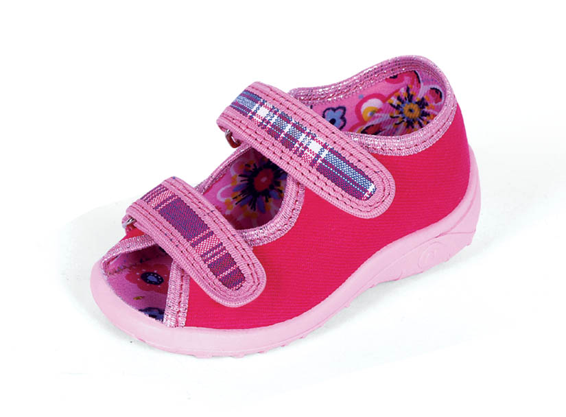 Sandálky růžové Nazo 010 AA