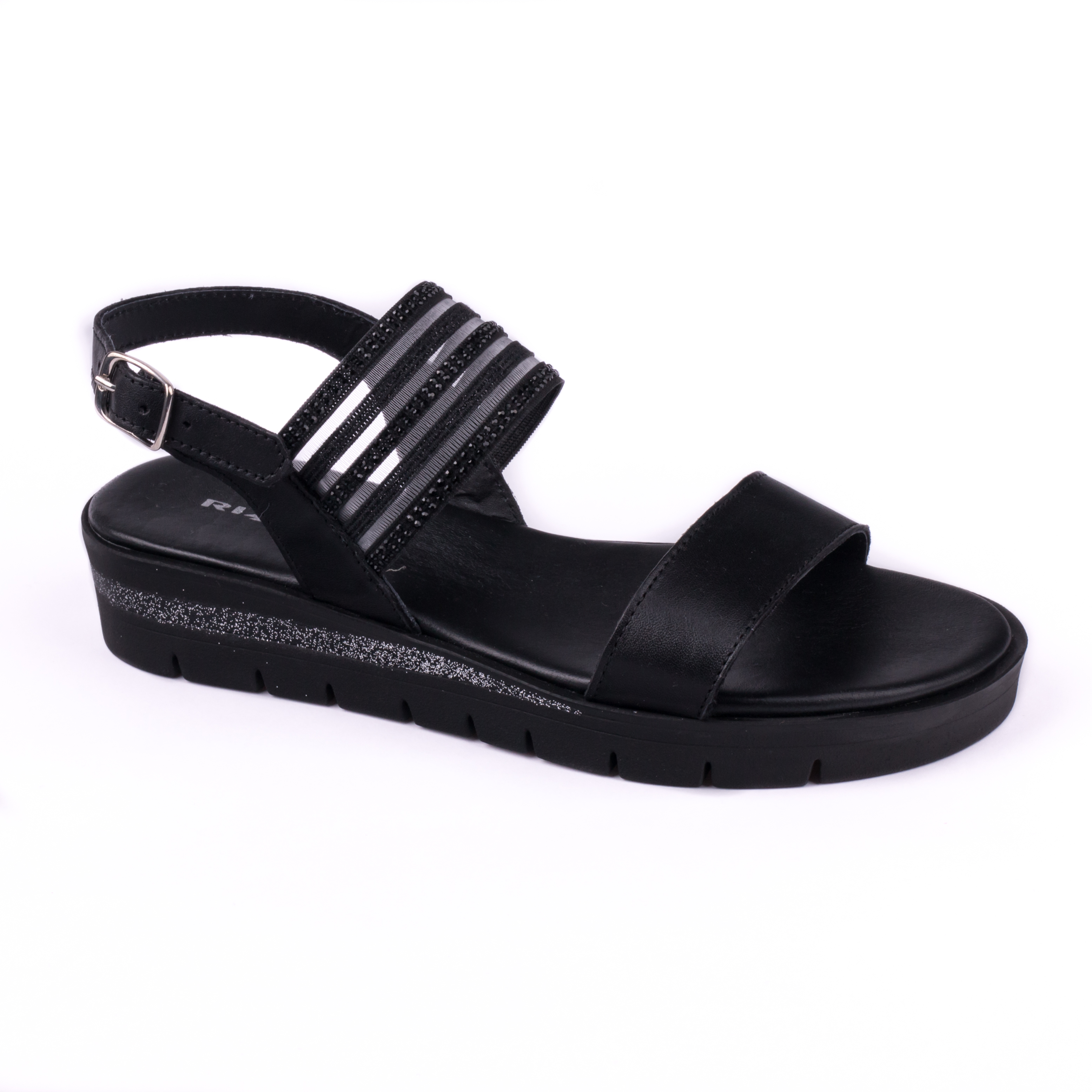 Černý letní sandál na klínku