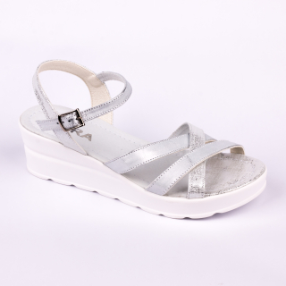Bílé letní sandálky KIRA